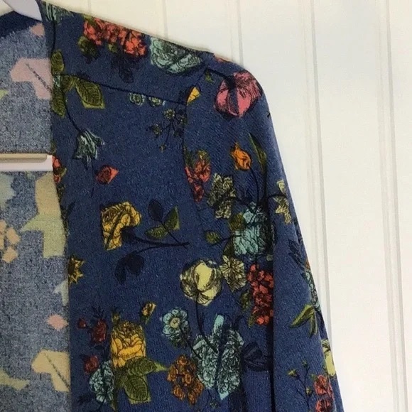 LuLaRoe | Sarah Cardigan Duster Sweater Blue/Fall Floral Medium - Picture 11 of 12